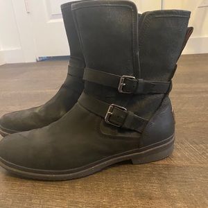 UGG Women’s Simmens Motorcycle Bootie - SZ 11